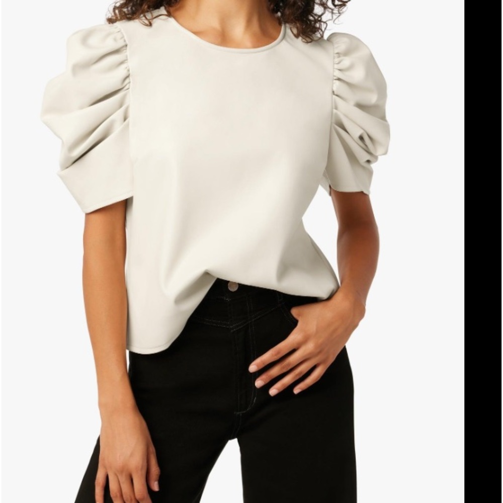 White & Rhino  white top puffy sleeves L